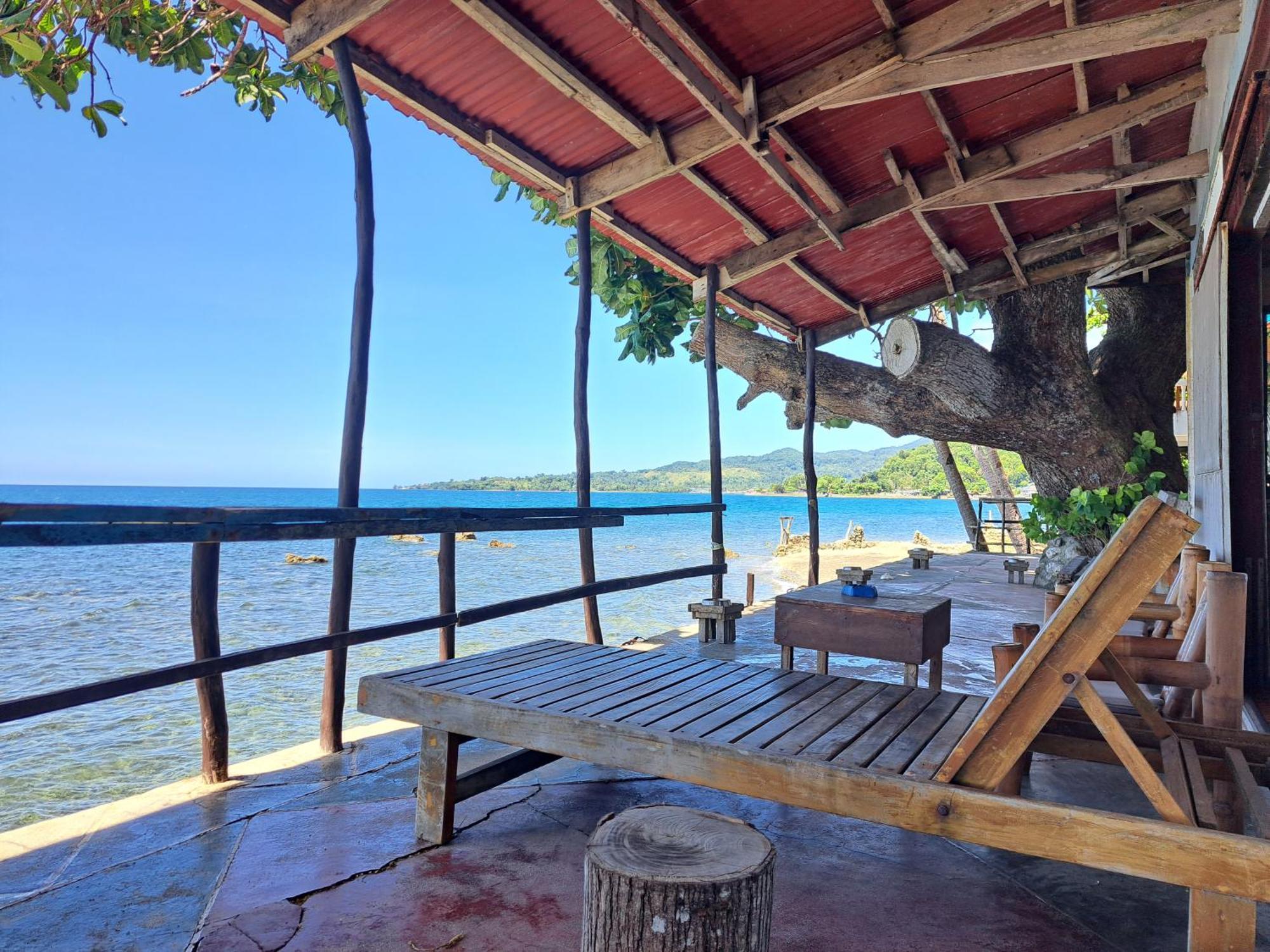 Paseo Del Mar Seaside Inn Jagna 外观 照片
