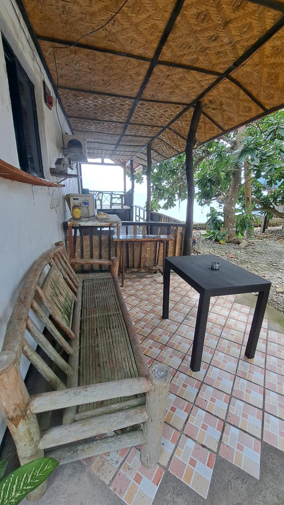 Paseo Del Mar Seaside Inn Jagna 外观 照片